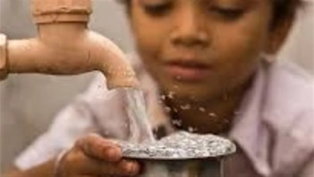 تدابير تقنية.. “قابضة المياه” تواجه شائعات سلامة الشرب بجميع المحافظات المصرية